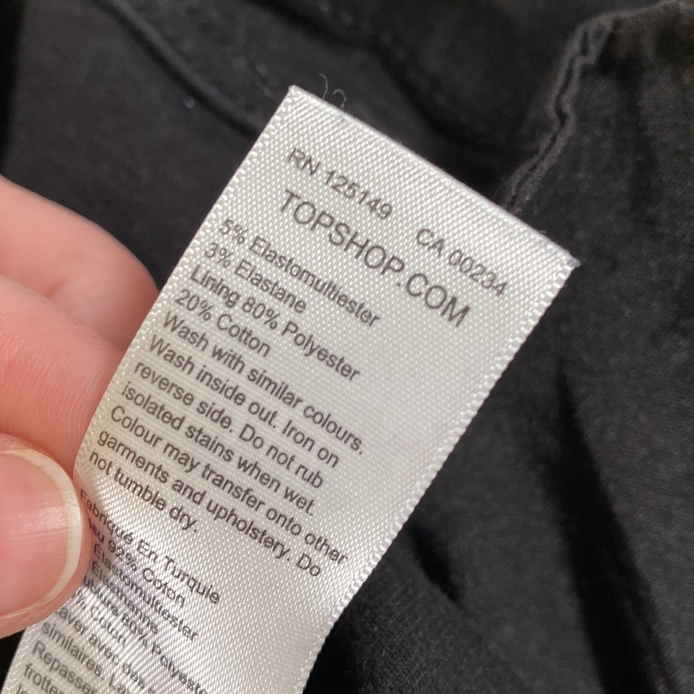 Topshop • Exposed Button Black Jaime Jeans - Picture 7 of 10